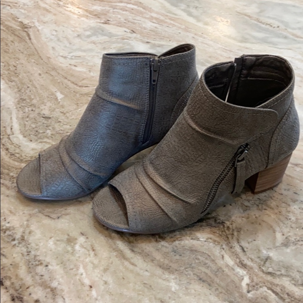 Mindy Maes Market Boots